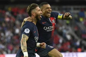 巴黎圣日耳曼法甲战胜马赛姆巴佩点射命中的简单介绍