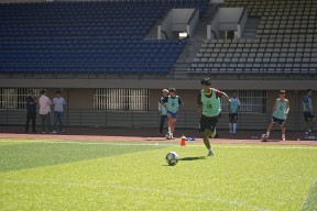 关于联赛冲刺阶段来临，球队全力备战的信息