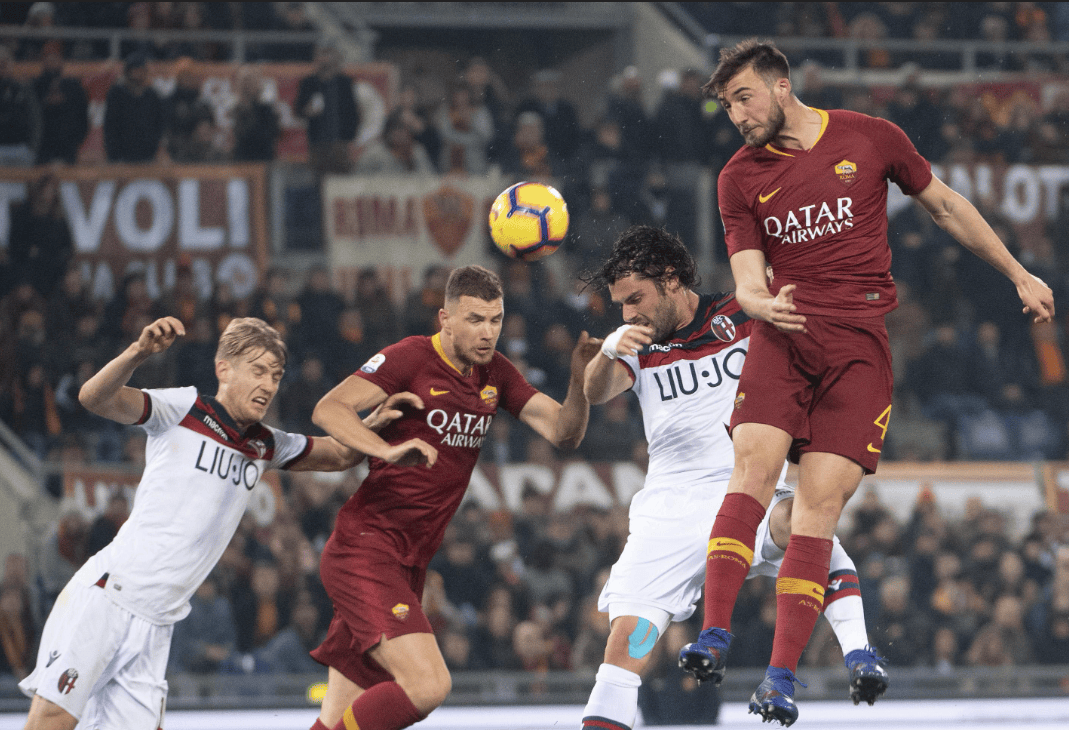 AC米兰主场击败维罗纳，吉鲁头球建功的简单介绍