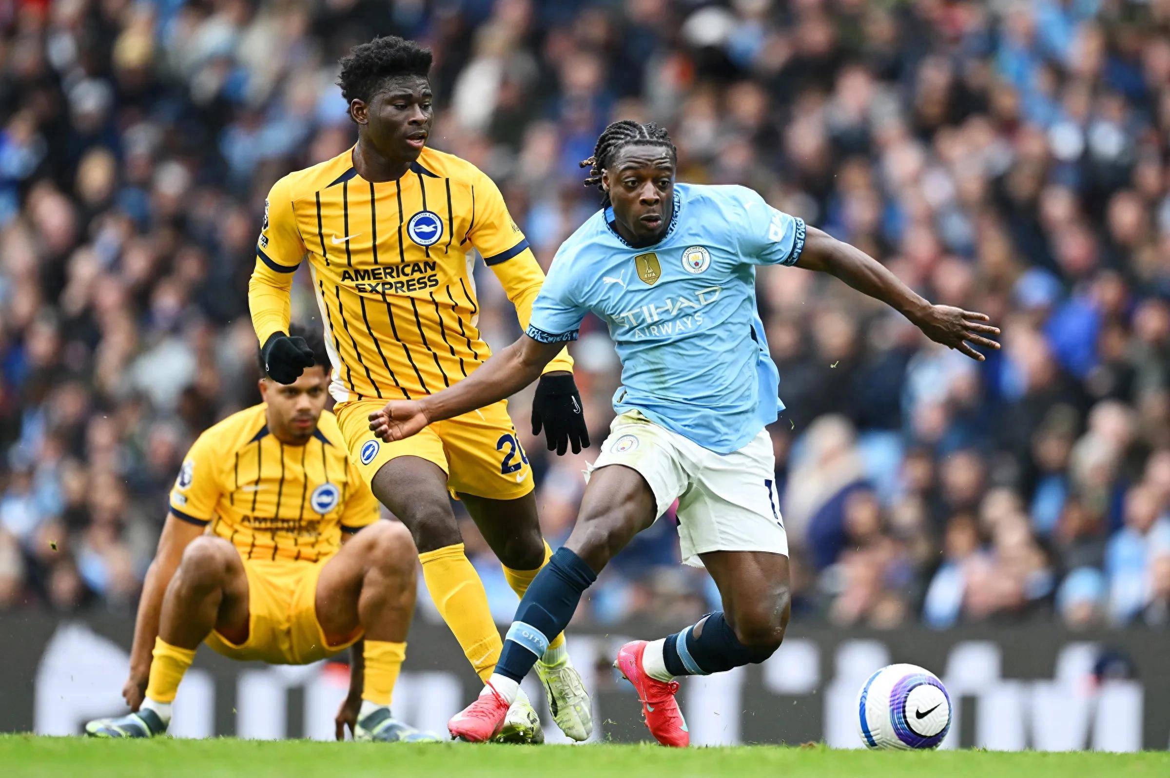 英超第17轮曼城15连胜创英超纪录 阿森纳利物浦遭平局