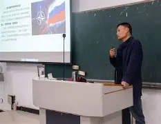 关键是要什么在精准施策上出实招在精准推进上下实功