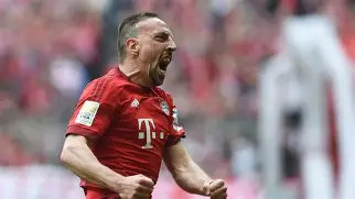 关于拜仁慕尼黑战胜法兰克福,德甲榜首优势扩大的信息 关于拜仁慕尼黑战胜法兰克福,德甲榜首优势扩大的信息