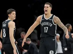 勇士击败尼克斯库里37 6 6