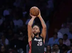 关于迈阿密热火NBA战胜克利夫兰骑士巴特勒罚球制胜的信息