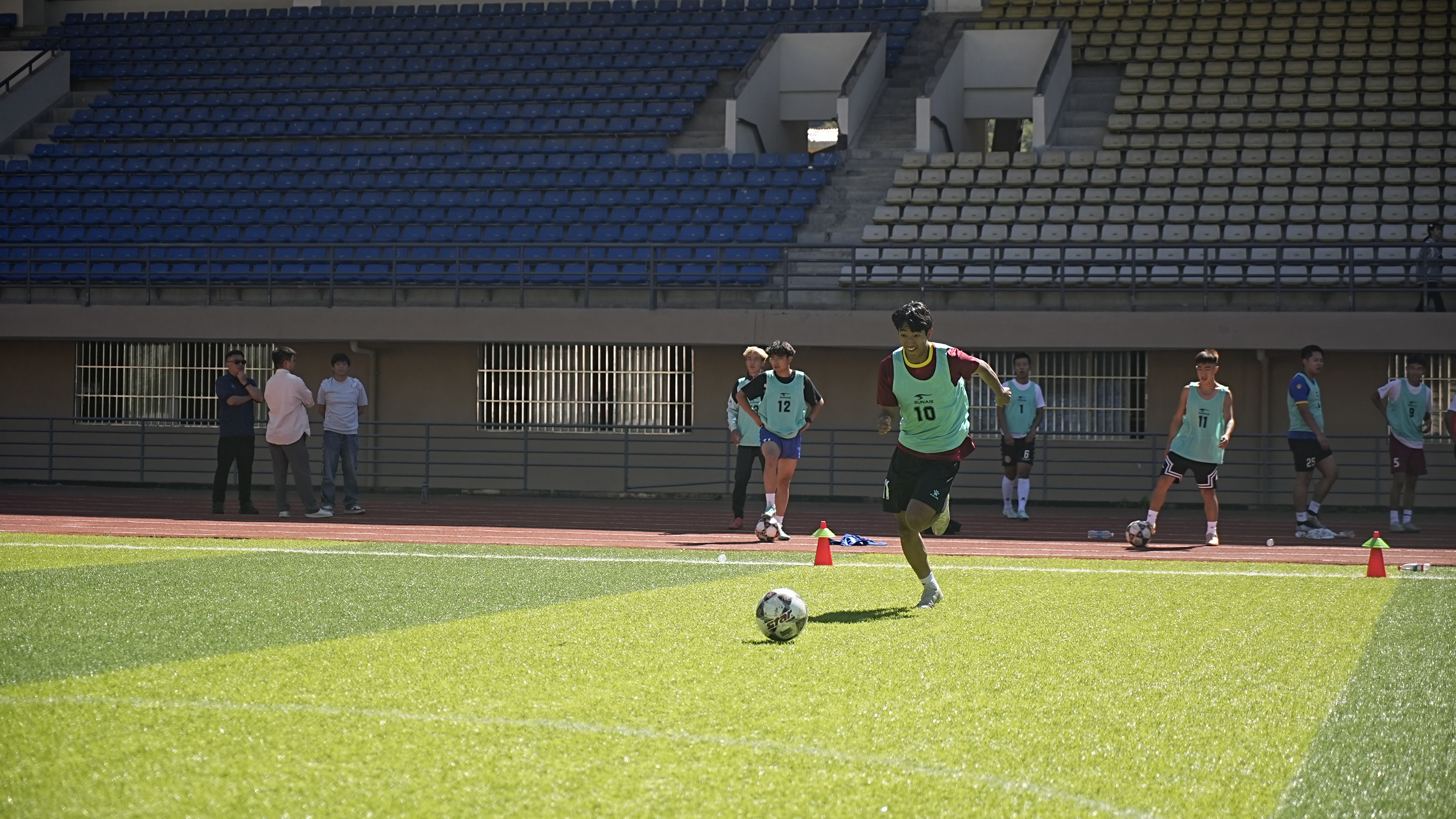 关于联赛冲刺阶段来临，球队全力备战的信息